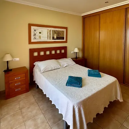 One Bed In With Sea Views K120