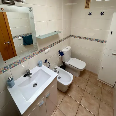 One Bed In With Sea Views K120 Apartment