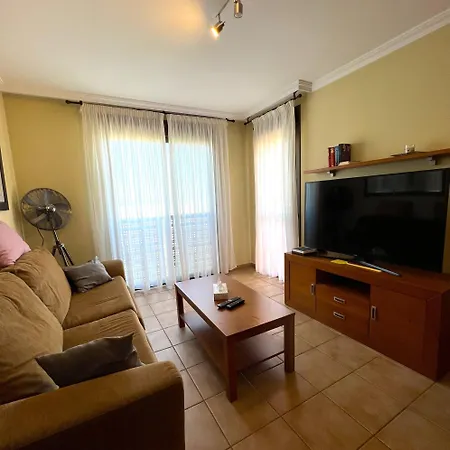 One Bed In With Sea Views K120 Apartment