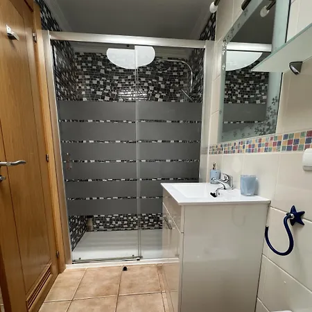 Apartment One Bed In With Sea Views K120