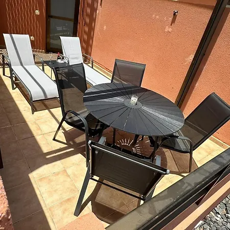 Apartment One Bed In With Sea Views K120